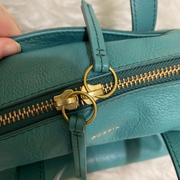 Host Pick!❤️Fossil Sydney Satchel - Picture 5 of 6